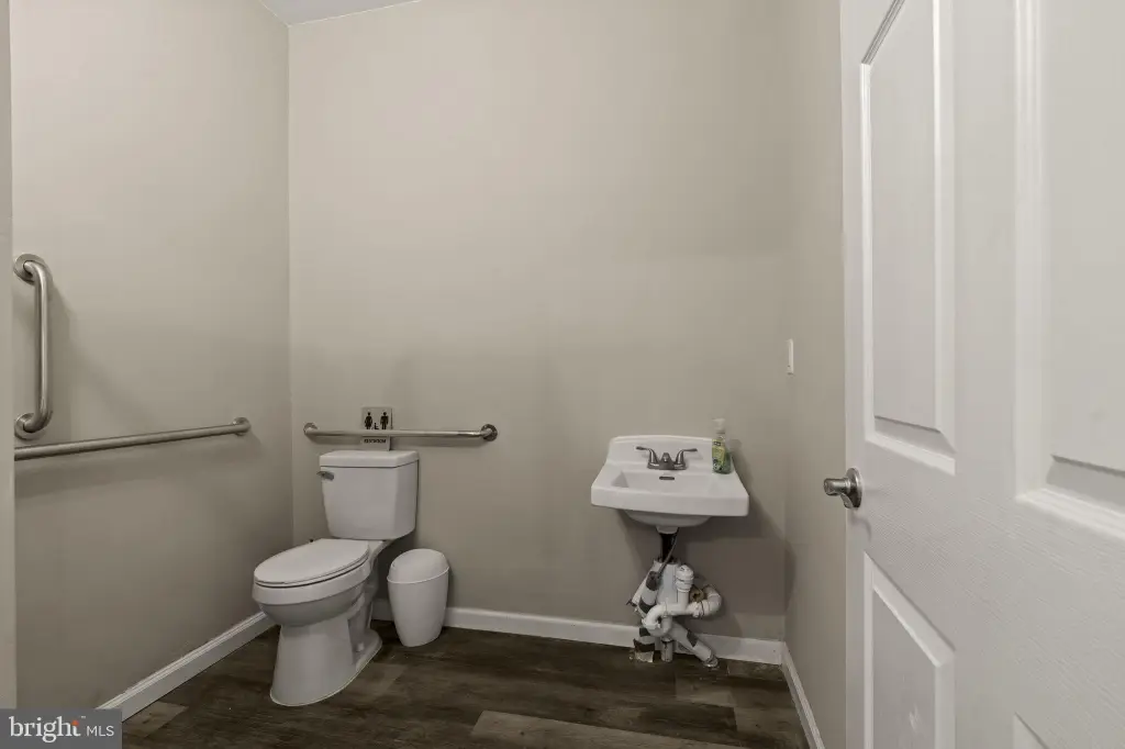 Picture 9