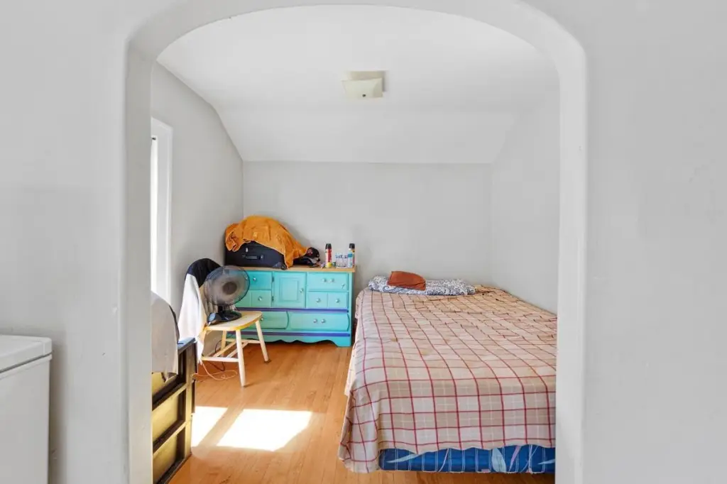 Picture 30