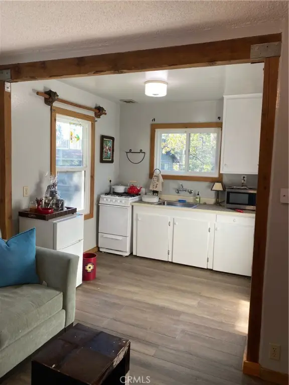 Picture 16