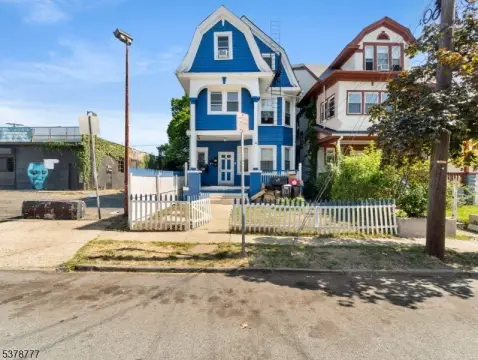 Renovated Multi-Family Home, Newark City