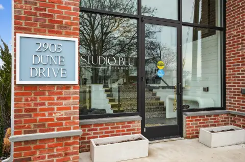 Prime Avalon Commercial Location