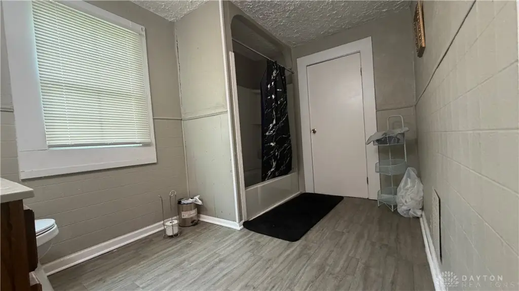 Picture 16