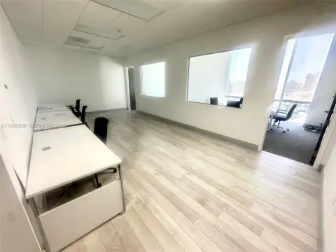 Furnished Office Space in Miami