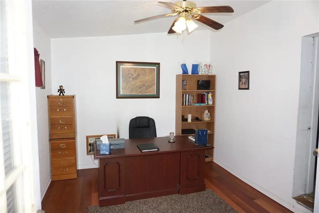 Picture 10