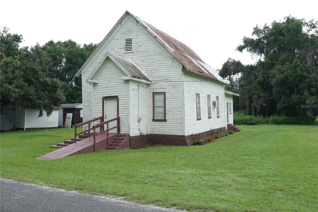 Picture 19
