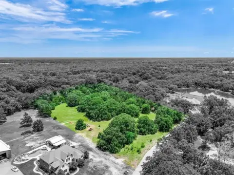 5-Acre Residential Lot in Greenville