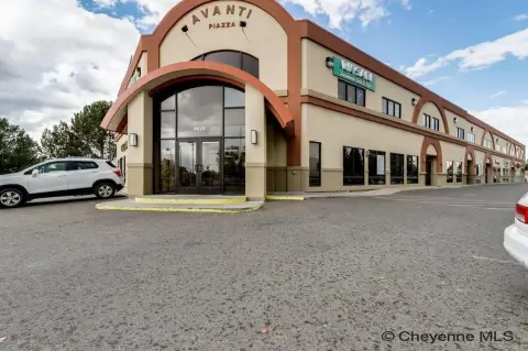 Cheyenne Office/Retail Space Available