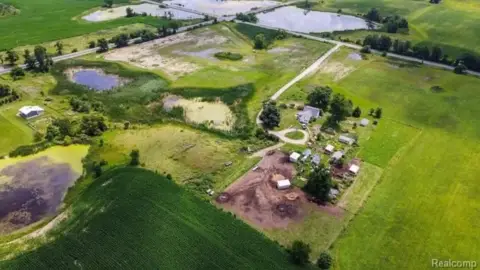 Farmstead on 20 Acres