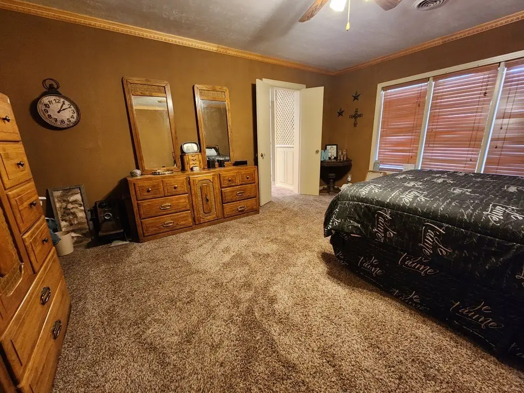 Picture 33