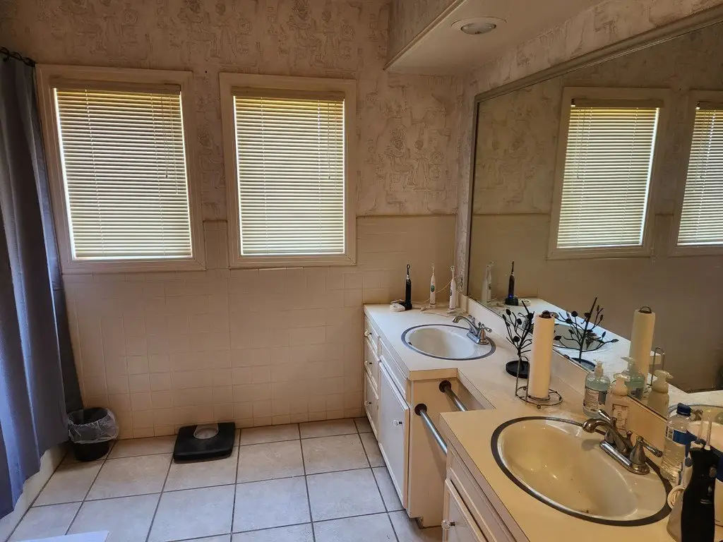 Picture 30