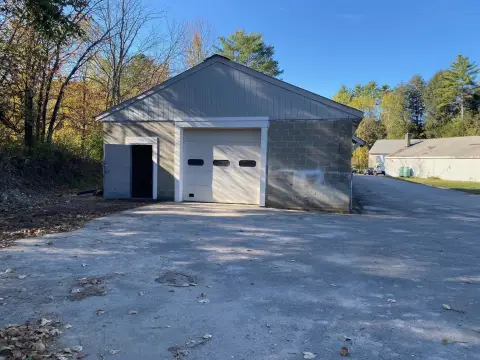 Westmoreland Commercial Space For Lease