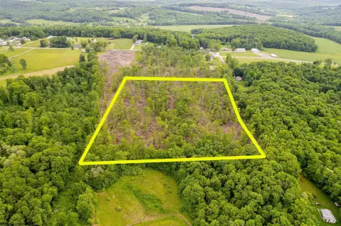 Residential Land in Bruceton Mills