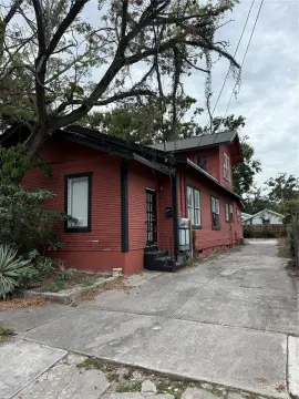 Tampa Duplex with Flexible Zoning