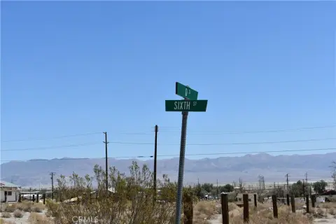 Corner Lot in Trona, CA