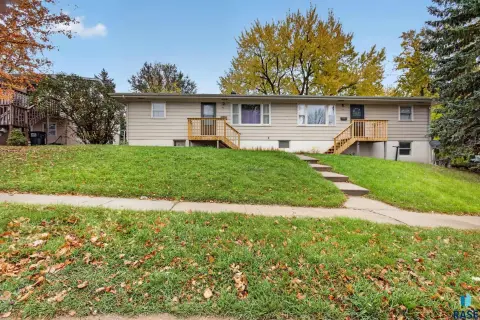 2-Unit Duplex with Attached Garages