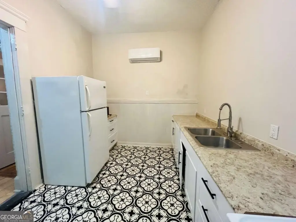 Picture 18