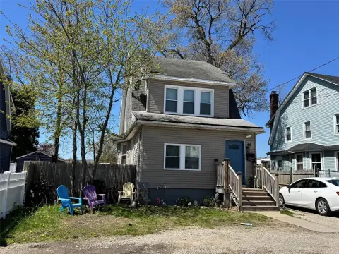 Bay Shore Legal Duplex