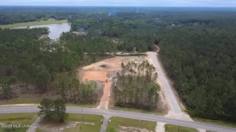 Land on Rockey Hill Road