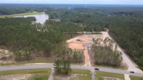 Land on Rockey Hill Road
