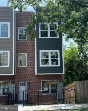 Renovated Multi-Unit Investment Opportunity