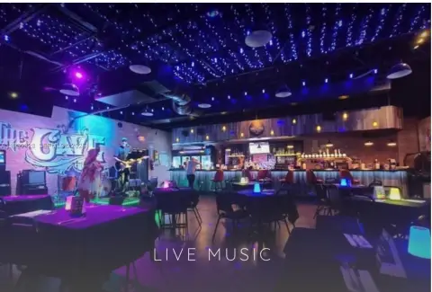 Turnkey Restaurant Lounge in Hollywood