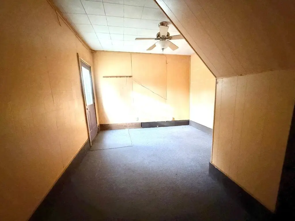 Picture 19