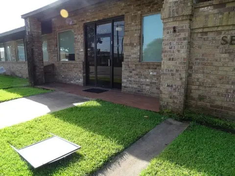 Sealy Office Building on Main