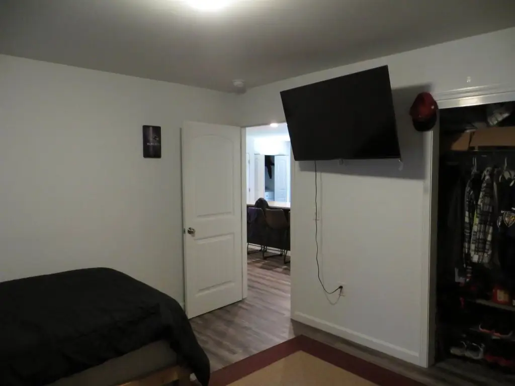 Picture 7