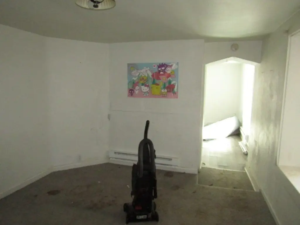 Picture 36