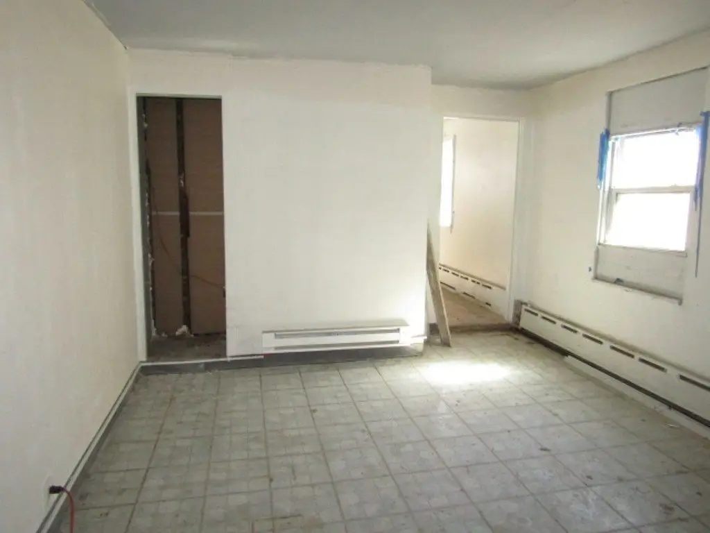 Picture 8