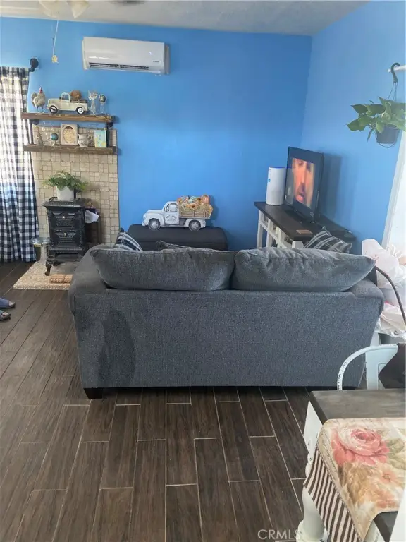 Picture 38