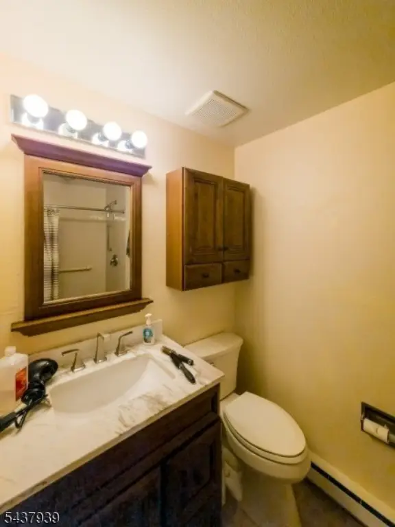 Picture 30