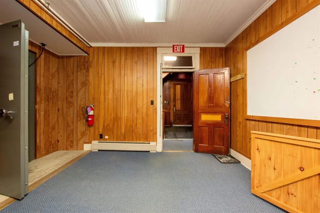 Picture 8