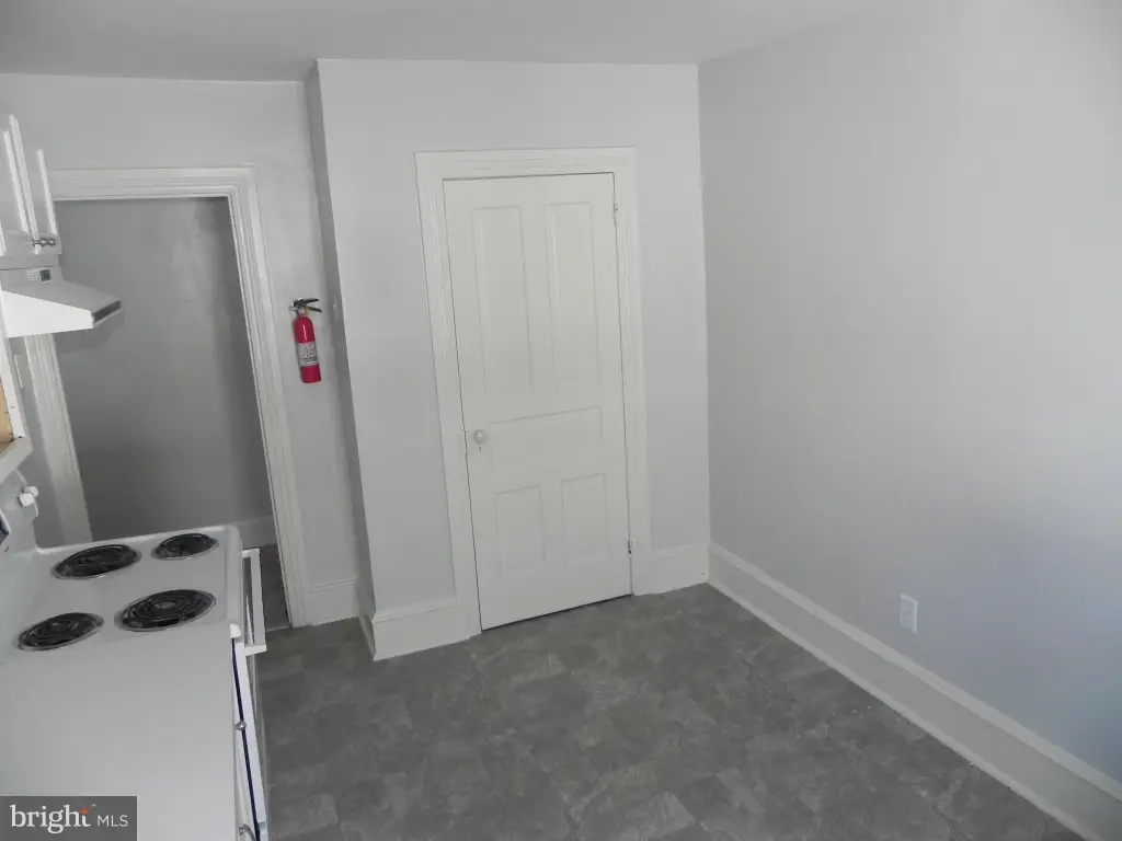 Picture 37