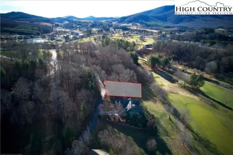 Jefferson Land Overlooking Golf Fairway