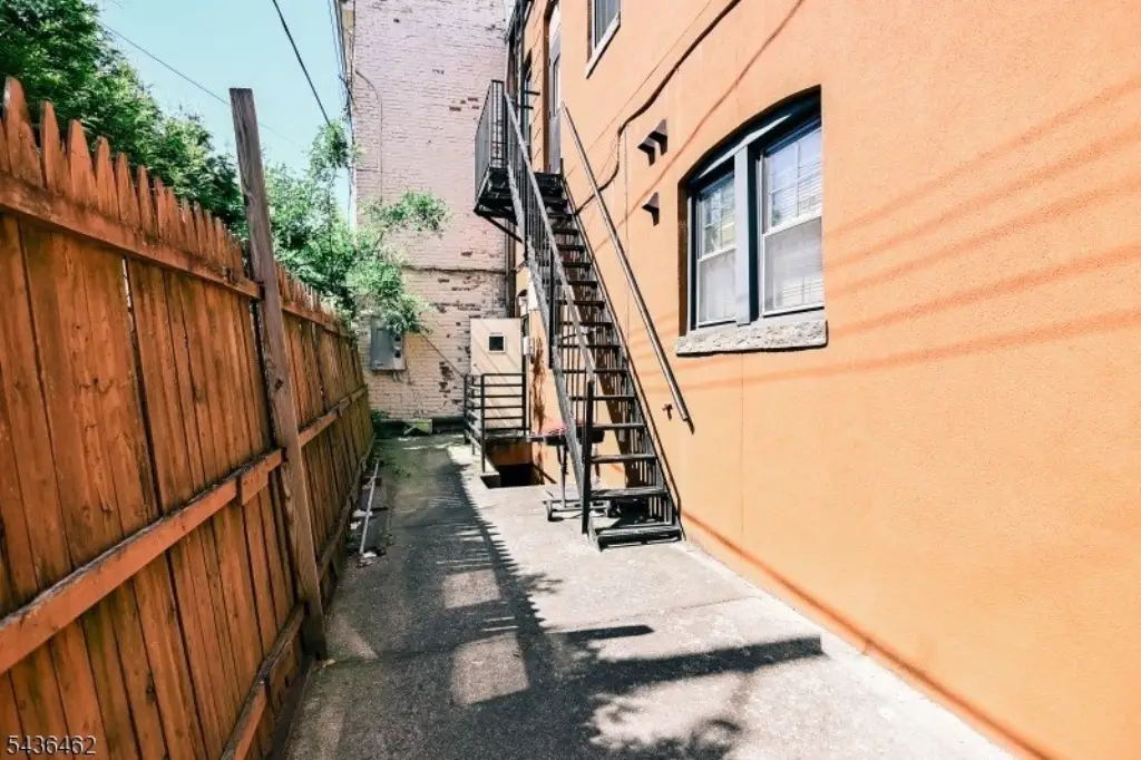 Picture 21
