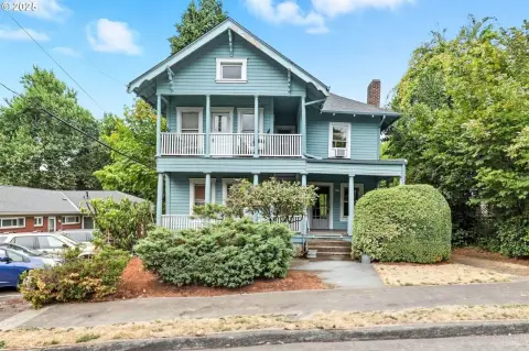 Portland Duplex Near Kenilworth Park