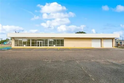 Norco Commercial Building For Sale