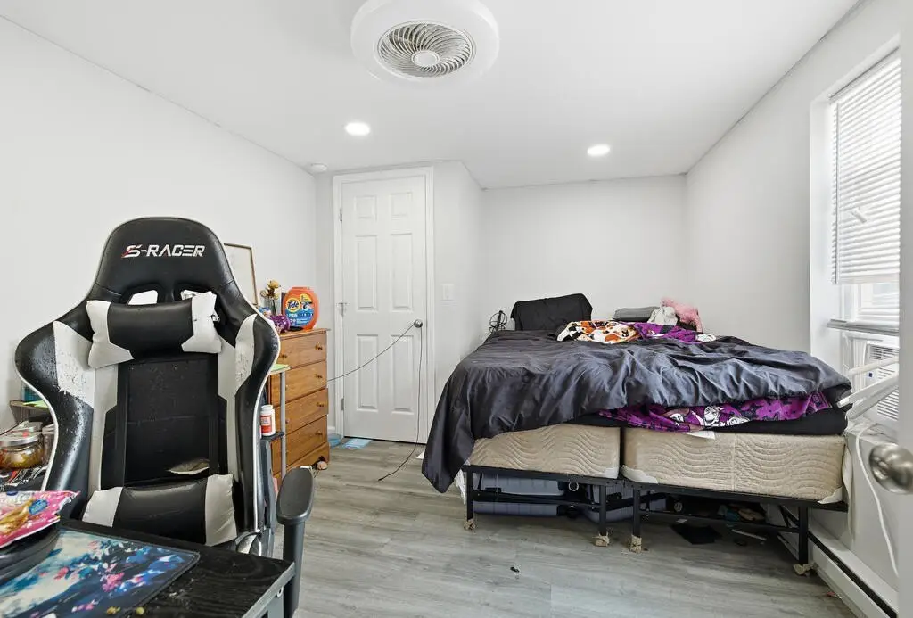 Picture 11