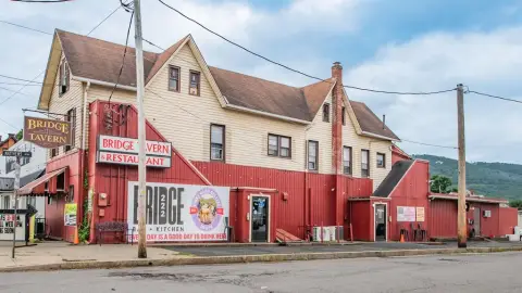 Restaurant with FF&E Included
