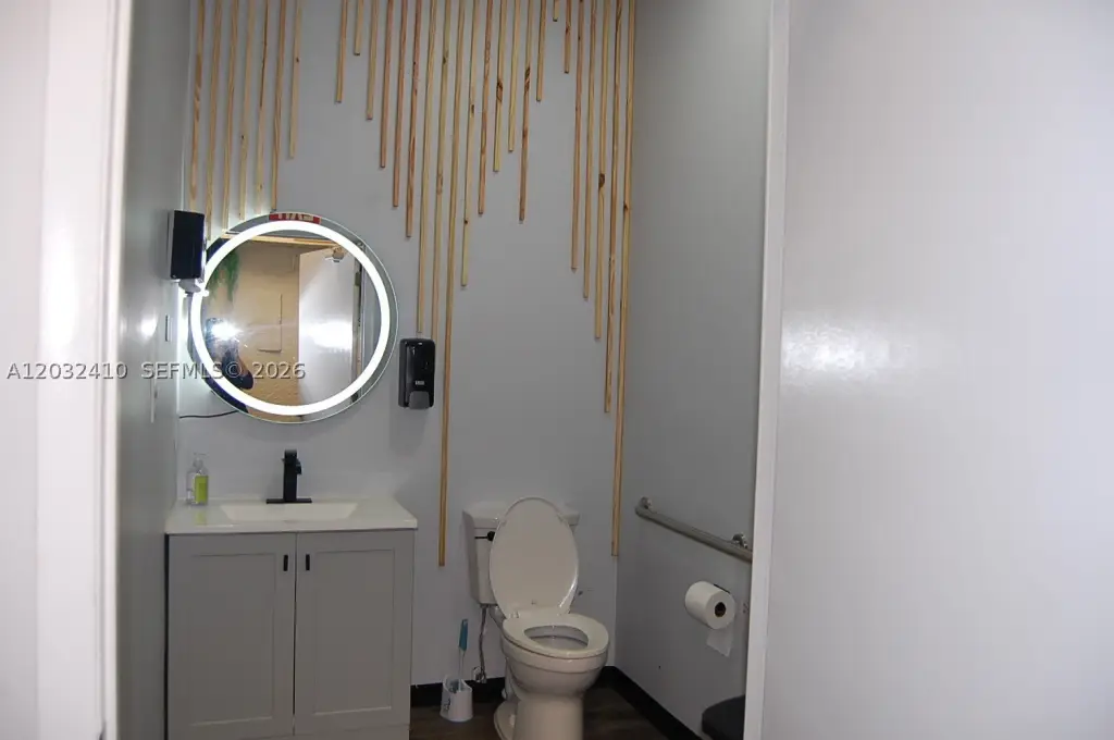 Picture 12