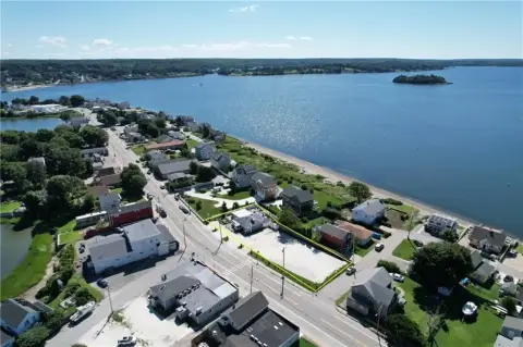 Thriving Restaurant Near Portsmouth Beaches