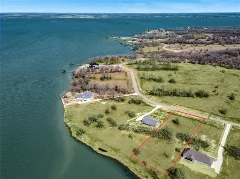 Lakefront Land at Admiral Shores