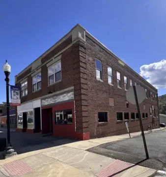 Mixed-Use Building with Full Basement
