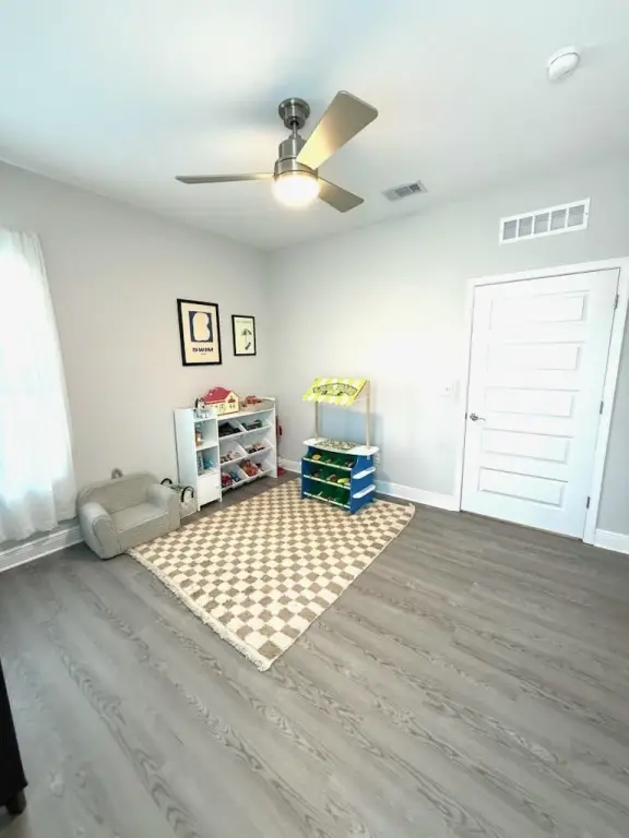 Picture 30