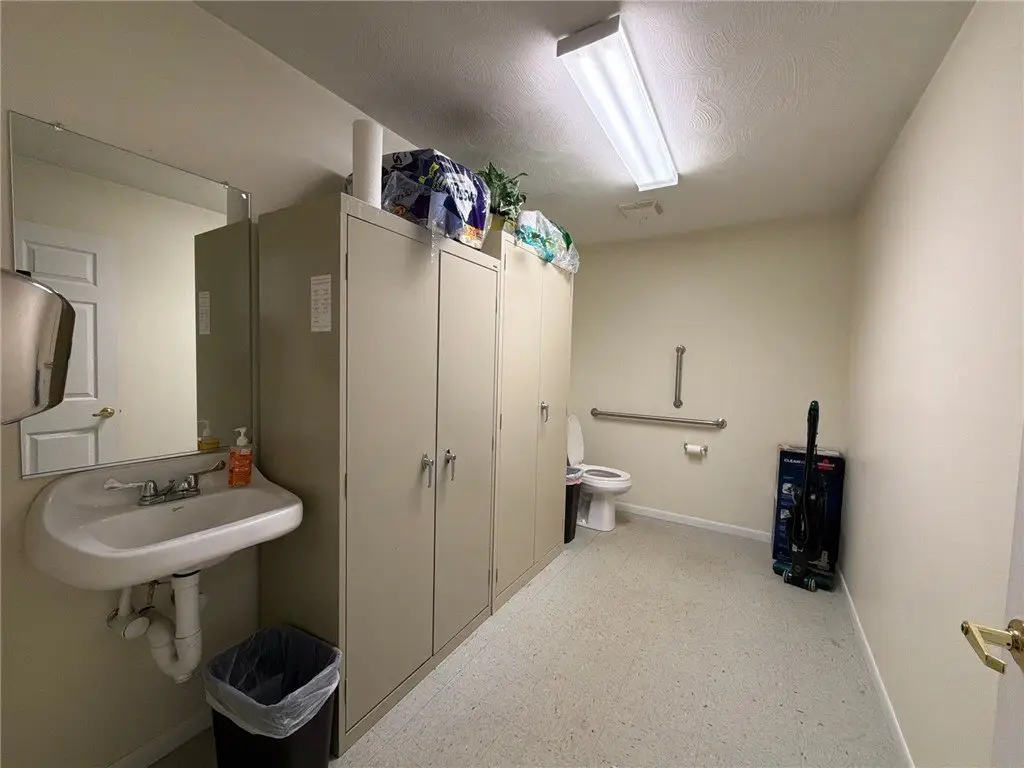 Picture 36