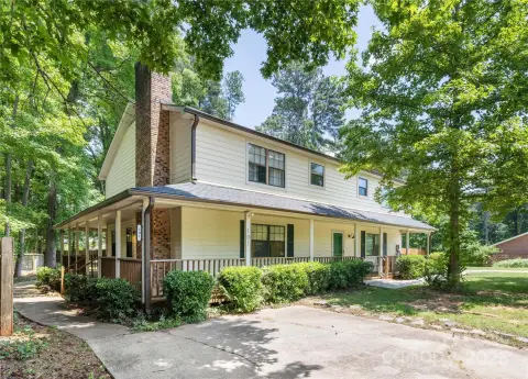 Updated Duplex in Desirable Location