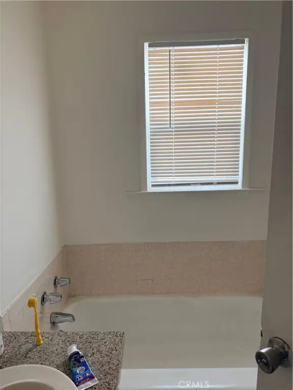 Picture 19