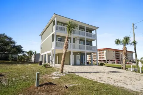 Duplex in Mexico Beach, FL
