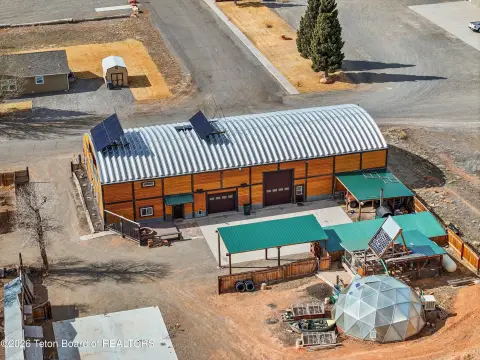 Versatile Live/Work Property in Dubois